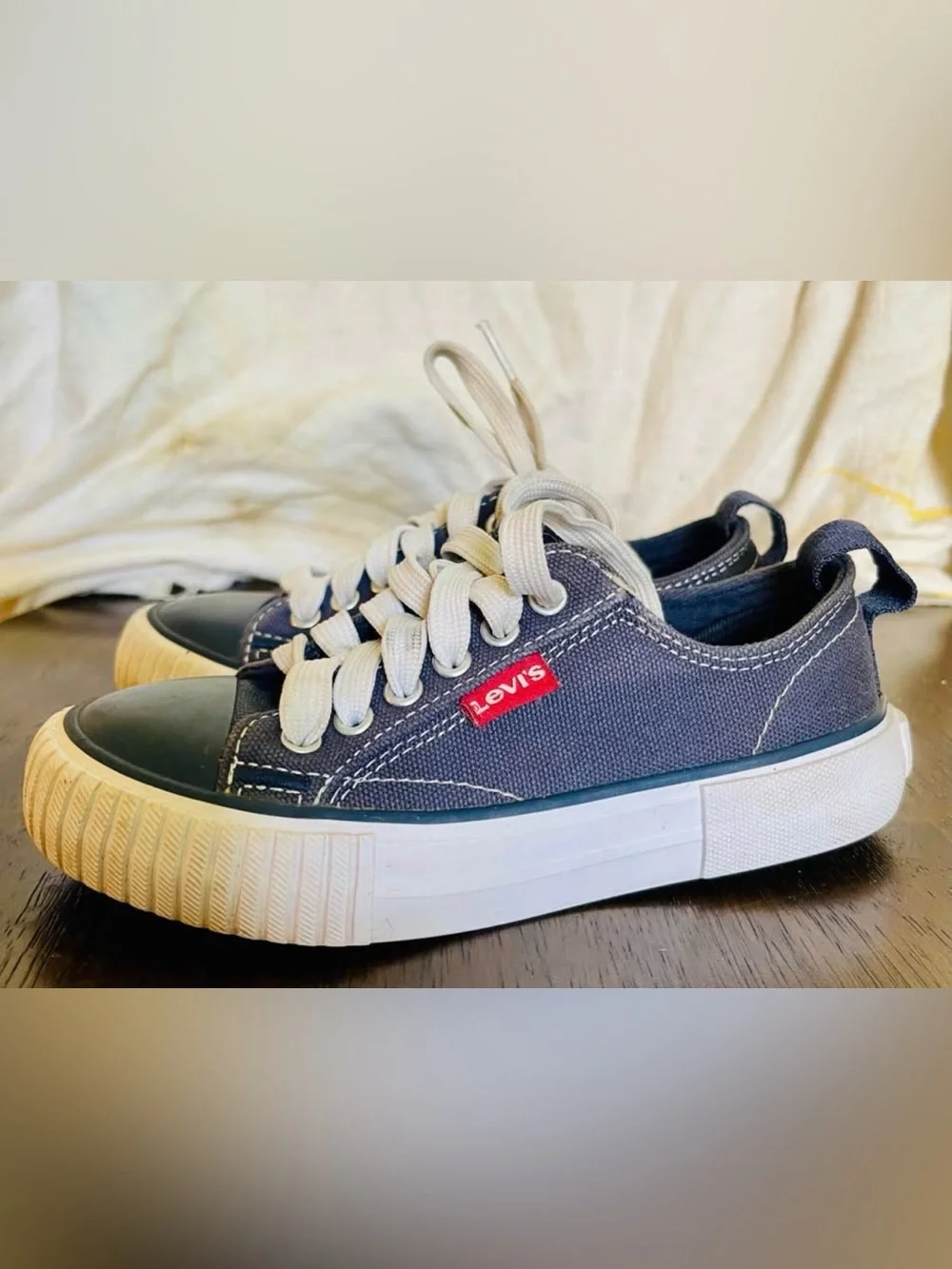 Levi's Kids Anikin C CVS Navy Blue Canvas Sneakers - Size 11 Little Kid